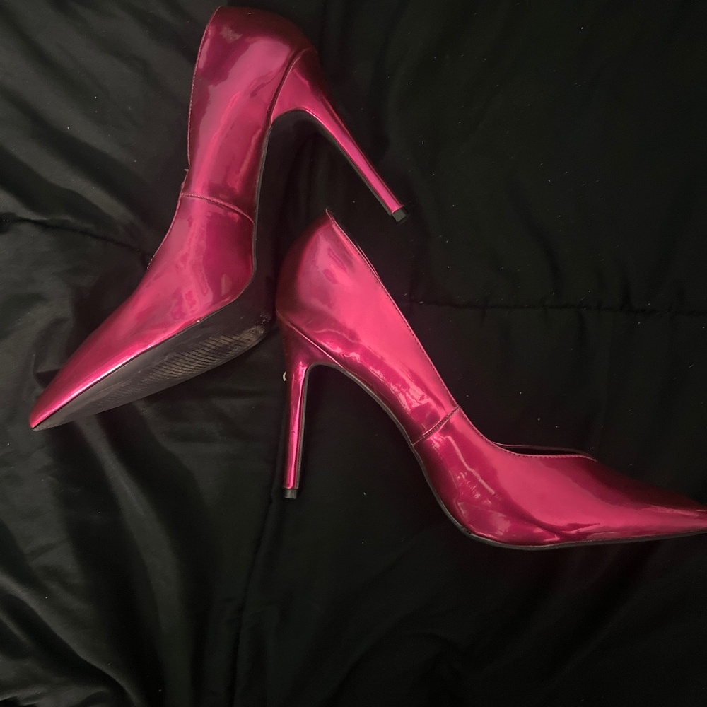 11W metallic hot pink asos pumps